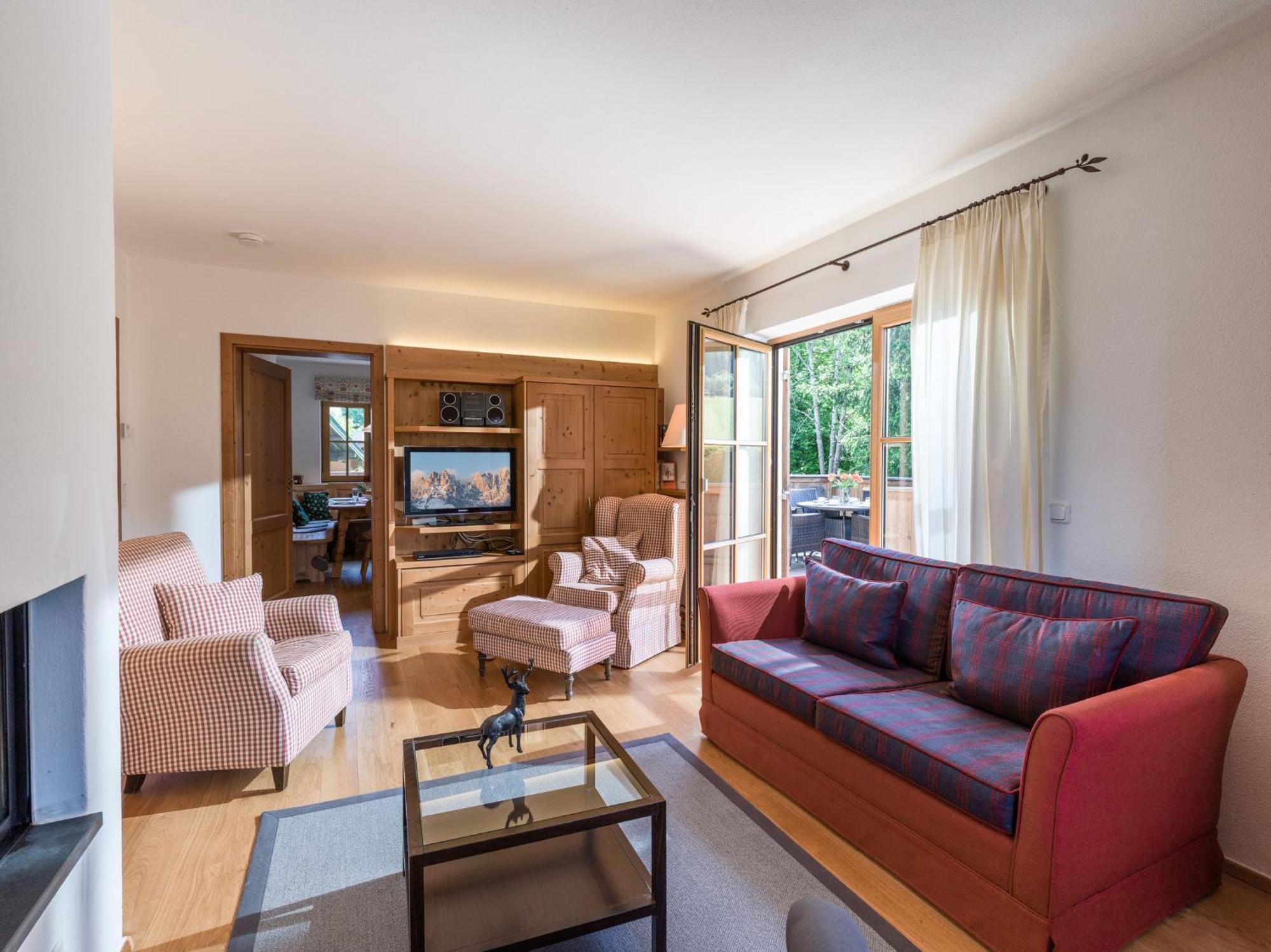 Landhaus Kitzhorn Appartement Hahnenkamm - By Nv-Appartements Kitzbühel Exteriör bild